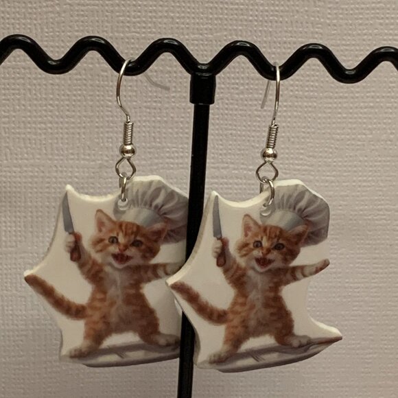 Cat Earring, Chef Earring, Knife Earring, Orange Cat Earring, Halloween Earring - Picture 2 of 9